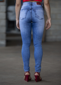 Imagem do CALÇA SKINNY DENIM LOVE (EDIÇÃO LIMITADA)