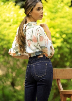 CALÇA SKINNY FEMININA VENEZA REF. 060006 - comprar online