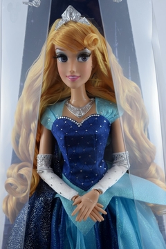 Aurora Disney Parks Diamond Castle Collection Limited Edition Doll - loja online