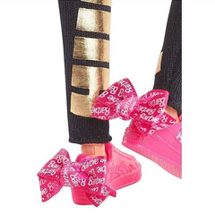 Puma Barbie Doll na internet