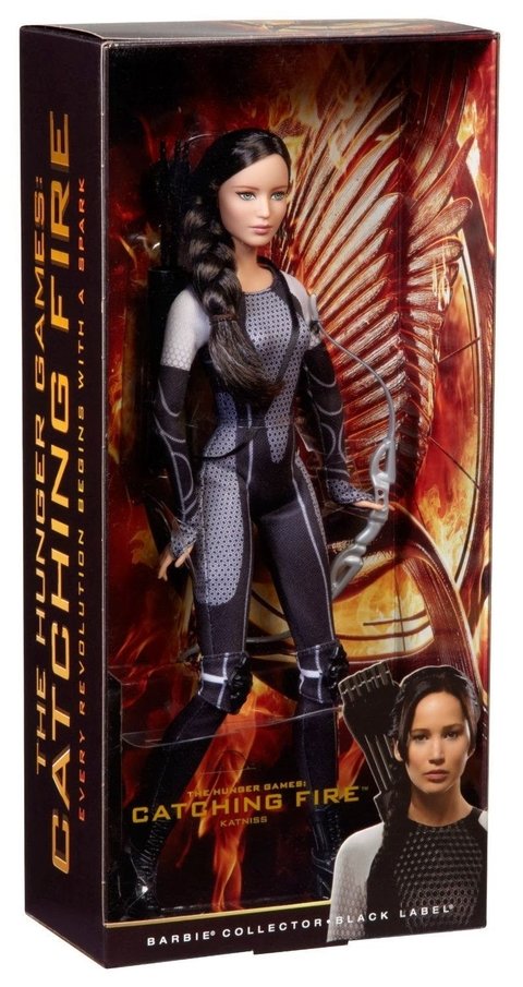 Coturno Preto da Barbie Collector Katniss - Jogos Vorazes, Brinquedo Barbie  Usado 93922599