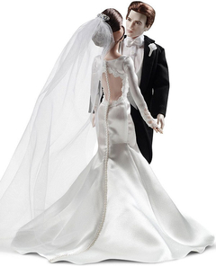 The Twilight Saga: Breaking Dawn- Part 1 Bella Barbie doll - comprar online