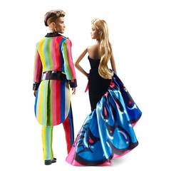 Moschino Barbie and Ken Giftset dolls na internet