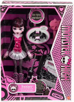 Monster High Original Favorites Draculaura Doll  Bonecas monster high,  Boneca monster high, Monster high