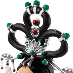 Over the Moon Chang'e Collector doll na internet