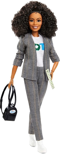Yara Shahidi Barbie She Hero doll na internet