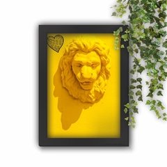Quadro Decorativo Leão Amarelo na internet