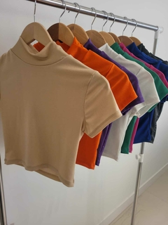 Remera de laycra brillosa SPRING