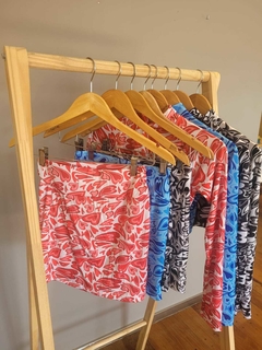 Conjunto estampado Emirates en internet