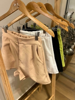 Short sastrero con bolsillos CAIX en internet