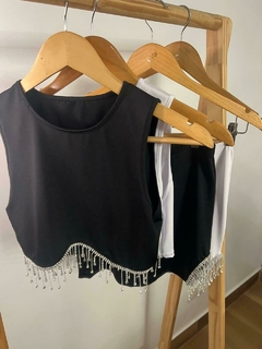 Conjunto con piedras KOSIK
