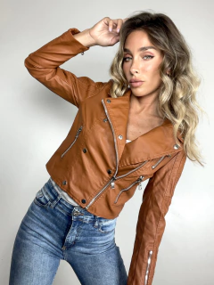 Campera de eco cuero Tiger (art 423)