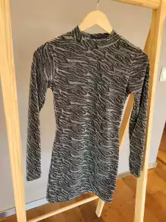 Vestido de lurex Mushka en internet