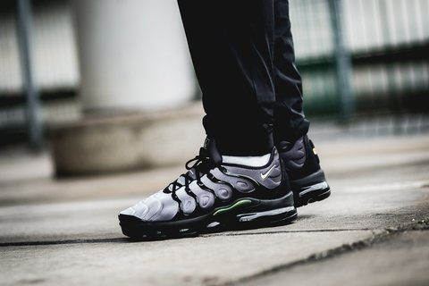 nike vapormax plus se