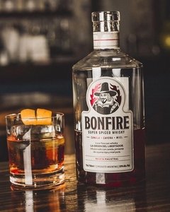 Bonfire - LICOR ESPECIADO CON WHISKY