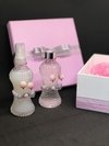 Lembrancinha com mini aromatizador e sabonete liquido