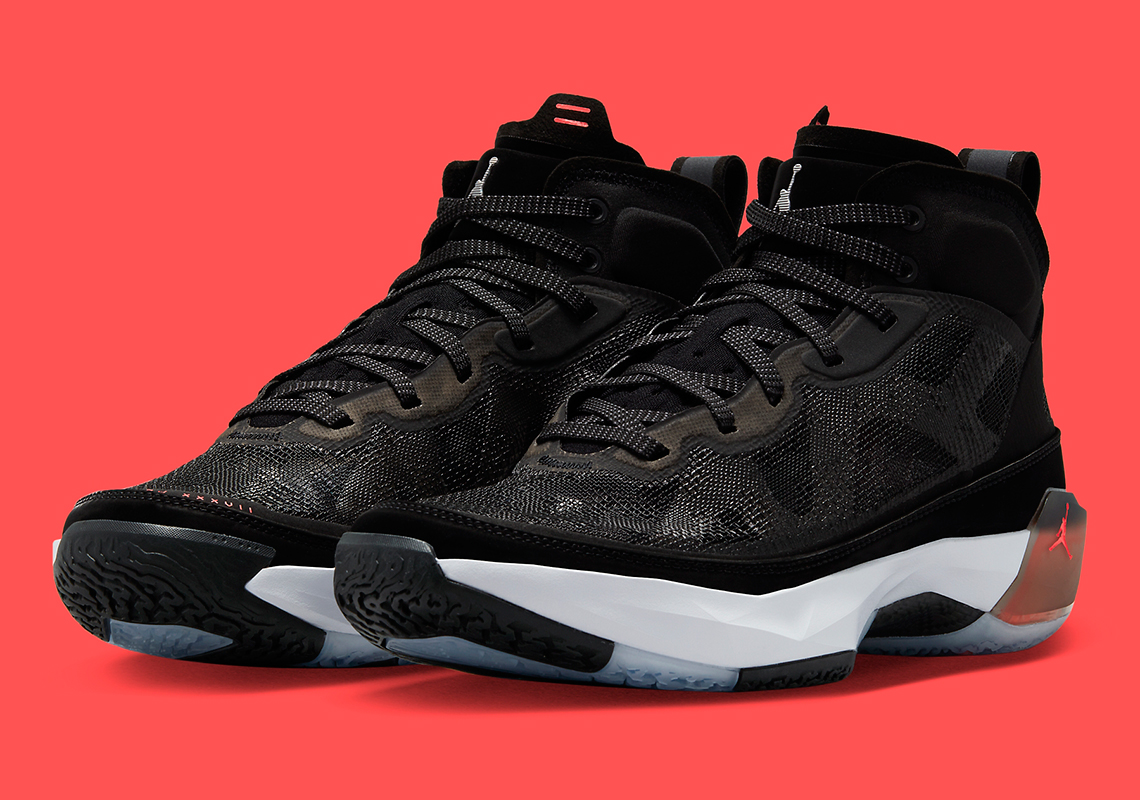 Nike Air Jordan 37 'Black Hot Punch'