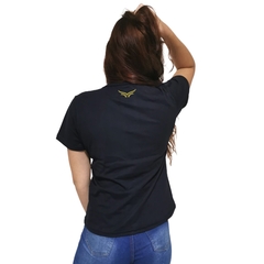 Camiseta Feminina Gola V Cellos Honey Premium - comprar online