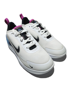 TENIS NIKE AMIXA