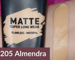 Maquillaje Matte Adara Paris