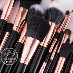 Set 29 brochas House of Beauty en internet