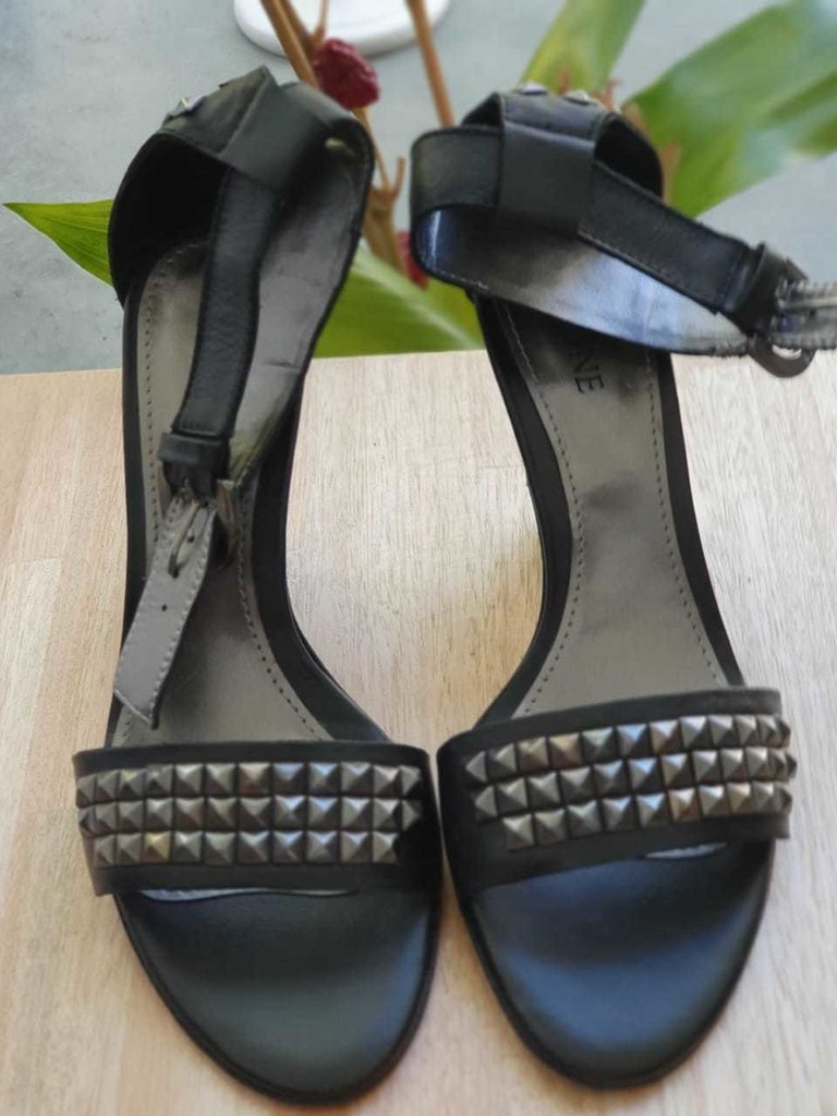 SANDALIAS MUJER PRUNE N°38 - Comprar en Yo me renuevo