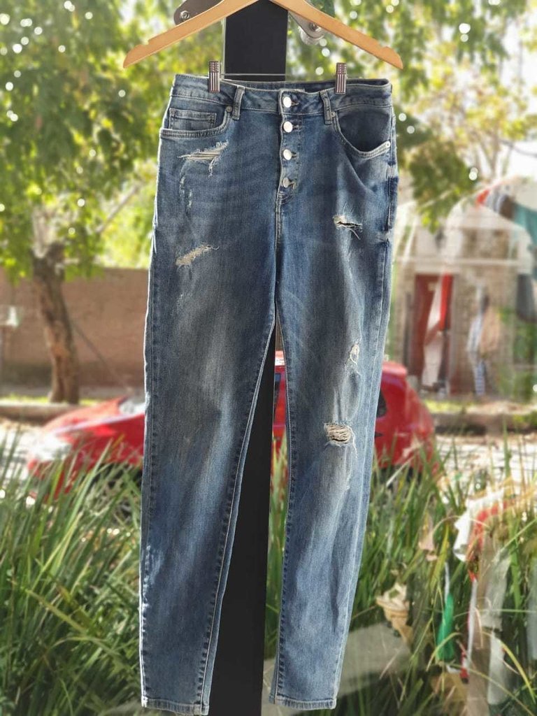 PANTALON MUJER FOREVER 21 TALLE 29 - Yo me renuevo