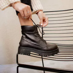 Art. Kurt73 Cuero Negro - comprar online