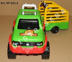 Camioneta 4x4 con Trailer y Caballos en internet