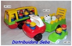 Baby Bus con 7 personajes encastrables - tienda online