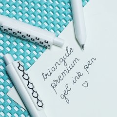 Caneta detalhe coraçãozinho na internet