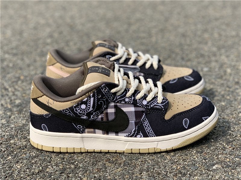 dunk low travis scott preço