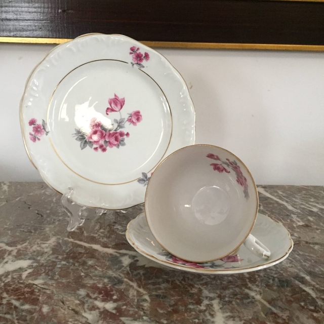 Trio de xícaras de chá antigo de Porcelana Schmidt 00126