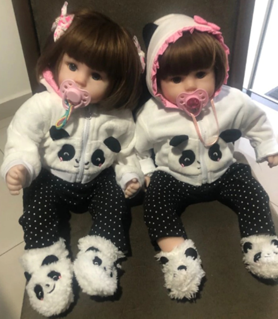 Bebê Boneca Reborn Roupa Panda Olhos Azuis 48cm