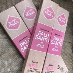 SAHUMERIO PALO SANTO CON ROSA - SAGRADA MADRE