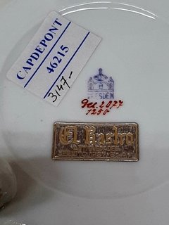 Centro en porcelana calada y dorada, de la manufactura Dresden (hacia 1950). - Capdepont Antiques