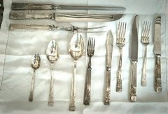 Juego de cubiertos para 8 comensales completo marca Robert F. Mosley