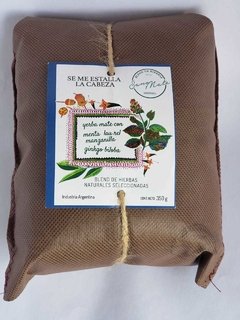 Yerba orgánica con hierbas medicinales "se me estalla la cabeza" de Sano Mate en bolsa ecológica