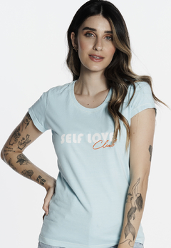 T-shirt Babylook Estonada Self Love Club Celeste - Pina Colada | Loja Oficial | Fitness, Praia, Comfy