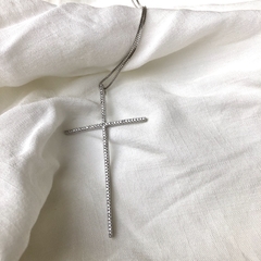 Colar Crucifixo Delicado Rodio Branco Semijoia - loja online