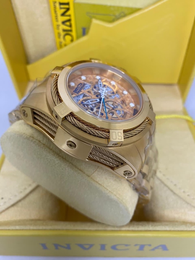 zeus feminino invicta