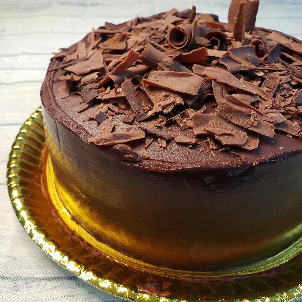 Bolo de Chocolate com Brigadeiro