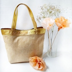 Cartera Natural Oku (cuero dorado y yute) - comprar online