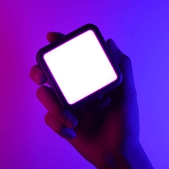 Iluminador de Led RGB para Câmeras / Celulares - Ulanzi VL49-RGB - Foto Imagem Rio