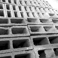 BLOCO ESTRUTURAL VAZADO 2 FUROS CONCRETO 120 390 190MM - comprar online