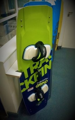 Trackfin Kitesurf Grind 2019 (Usada) en internet