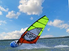 Trackfin Custom windsurf en accion