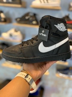 nike retro preto