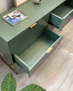 Cajonera Calada Verde en internet