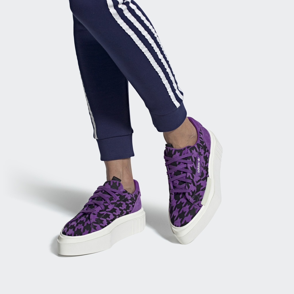 Tenis adidas hypersleek clearance